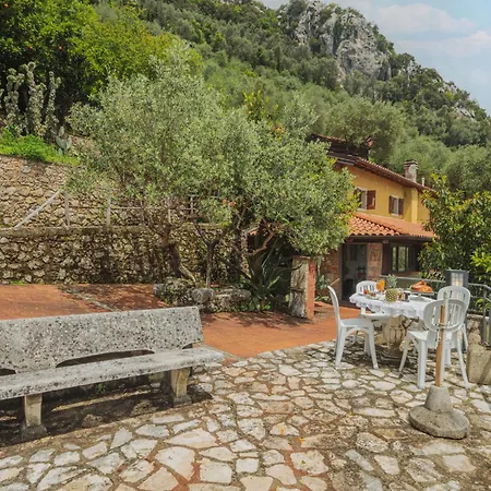 Сasa de vacaciones La Grotta By Interhome *